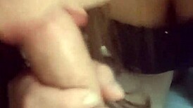 queria chupar uma rola diferente, chamei um amigo completo no red