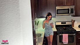 Airbnb Guest Fucks Home Owner In Missionary