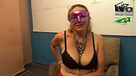 coroa loira smashes pussy on her hung friend's big cock