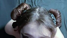 Pov Tvoje perfektní goth přítelkyně klečí a ničí make-up masivním facialem po cucání kurca