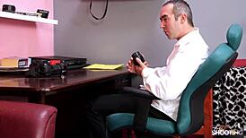 Blonde stepsister spreads legs for agent’s hardcore demands