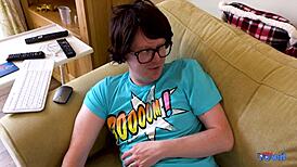 Sarah Jane's Amazing Cock Sucking Show!