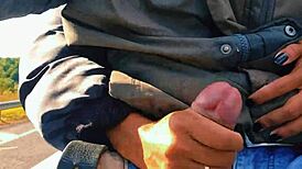 hotwife safada, i jerked off on road, oops