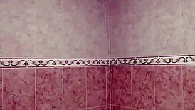 cojiendo y mamando puta infiel culona en jacuzzi, gimiendo y gozando la verga