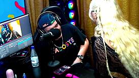 Andressa Sanchez Shows Ass to Camera for Ruan