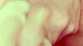 Cheeeeekymissy Gaps Extreme Close-Up Shaved Pussy