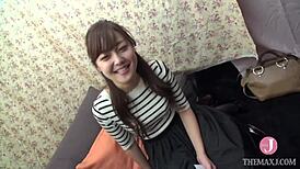 สาวญี่ปุ่นหน้าอกใหญ่ให้ปากเย็ดสกปรกและขี่แรงใน JAV PTS-387