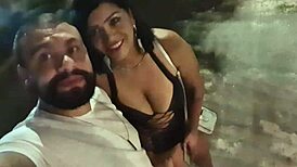 Aventuras do casal matttos - na casa swing ninguem e de ninguem, i get so excited in group lesbian orgy.