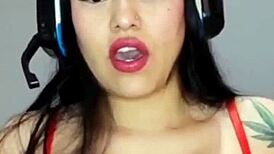 Private chat with brunette follower moaning solo