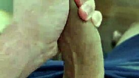 Novinho pauzudo from Brazil jerks off solo and cums hard