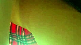 ESPIANDO BAJO FALDAS SECRETARIA ARGENTINA NATALY