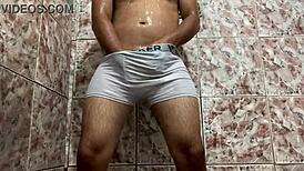 Tirei Minha Cueca Branca No Banho Solo Action
