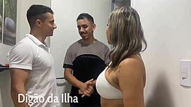 Hotwife Makes Squirt During Massage, Takes Load On Face