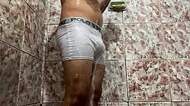 Tirei Minha Cueca Branca No Banho Solo Action