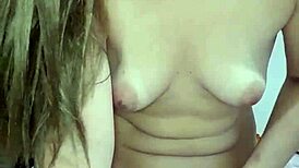 Latina femdom squirts with dildo