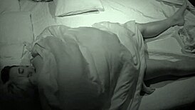 what's vivien & attila doing on hungarian reality cams?