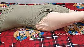 i fucked my hot indian girlfriend on her birfday with my monsta cock