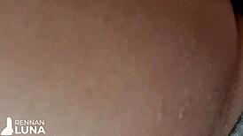 a gostosa safada pediu pra acordar com a pica dentro ainda guardou o leitinho na buceta rennan luna