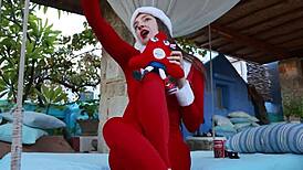 Hé, regarde-moi Melena Maria Rya en selfie topless sexy ?