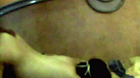 Lulu checks into the hotel.