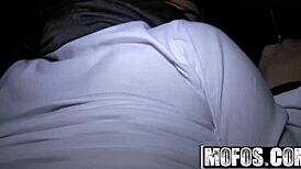 Mofos veřejné sbírání s Vanessou Decker, horkou euro děvkou v outdoor zábavě 😏