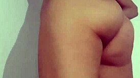 Ex novia embarazada me pajea con sus tetas