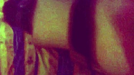 Lulu checks into the hotel.