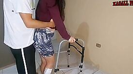 Milf madrasta seduz enteado com bunda curva perfeita dobrada