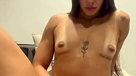 amira daher shows her big ass for fans
