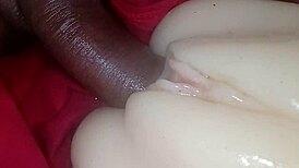 Comendo Uma Bucetinha Deliciosa