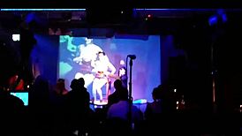 in the public park, she performs breast milk pumping