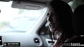 Blonde Teen Ivy Wolfe’s First Time Licking Step-Cousin’s Pussy