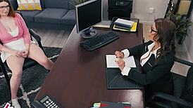 Déjame calmar tus ansias, Annabel, ronronea Alexis