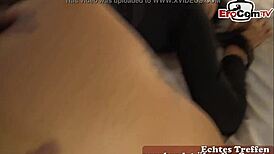 Asiatische Studentin Geht In Deutschland Fremd Und Macht Gesichtsbesamung Bei Casting Mit Freund