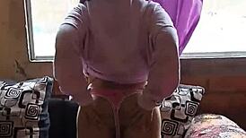 i'm masturbating to the exquisite moans of a chilean brunette prostitute