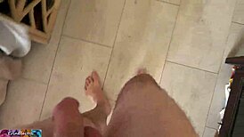 Madrasta de meias querendo engravidar com tesão louco