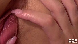 Foot fetish champions kiki cyrus and haley hill in lesbian scene