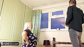 Young guy enjoys blowjob from experienced lady in agedlove