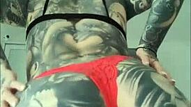 melody radford's sexy dance is so hot, petite and tattooed 😍