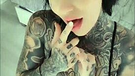 melody radford's sexy dance is so hot, petite and tattooed 😍