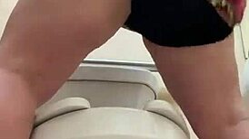 i gotta pee so bad right now, come with me outside to the public park where my curvy girlfriend waits