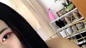 Hot Girl Stuns in Live Stream Cock Show