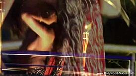 Pretty Indian girl dances nude teasingly