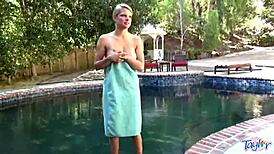 Blonde Teen Masturbating With Dildo in Outdoor Pool