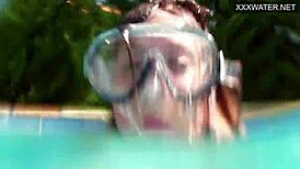 미니 만가 에두아르드 수영장 물속 사정