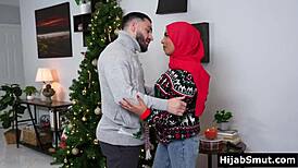 Muslim girl offers virginity as Christmas gift to boyfriend.