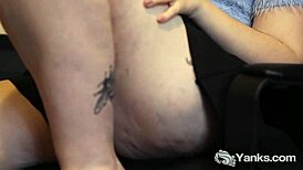 Damn! Yanks Beauty Lua Snow Rubs Clit to Intense Orgasm Solo