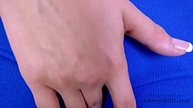 この痴女、撮影中にザーメンごっくんしちゃったすげぇ！😲