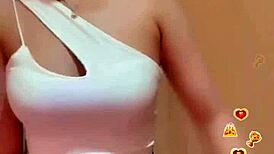 Miu Ngoan With Smooth White Skin And Big Features