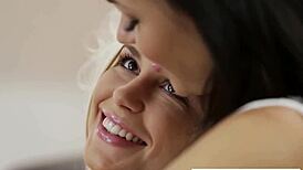 hey babes, lola myluv and frida stark are soft as a spirit in this huge 3some workout 😏